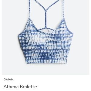 Size S Gaiam Sports bra w/ removable pads included